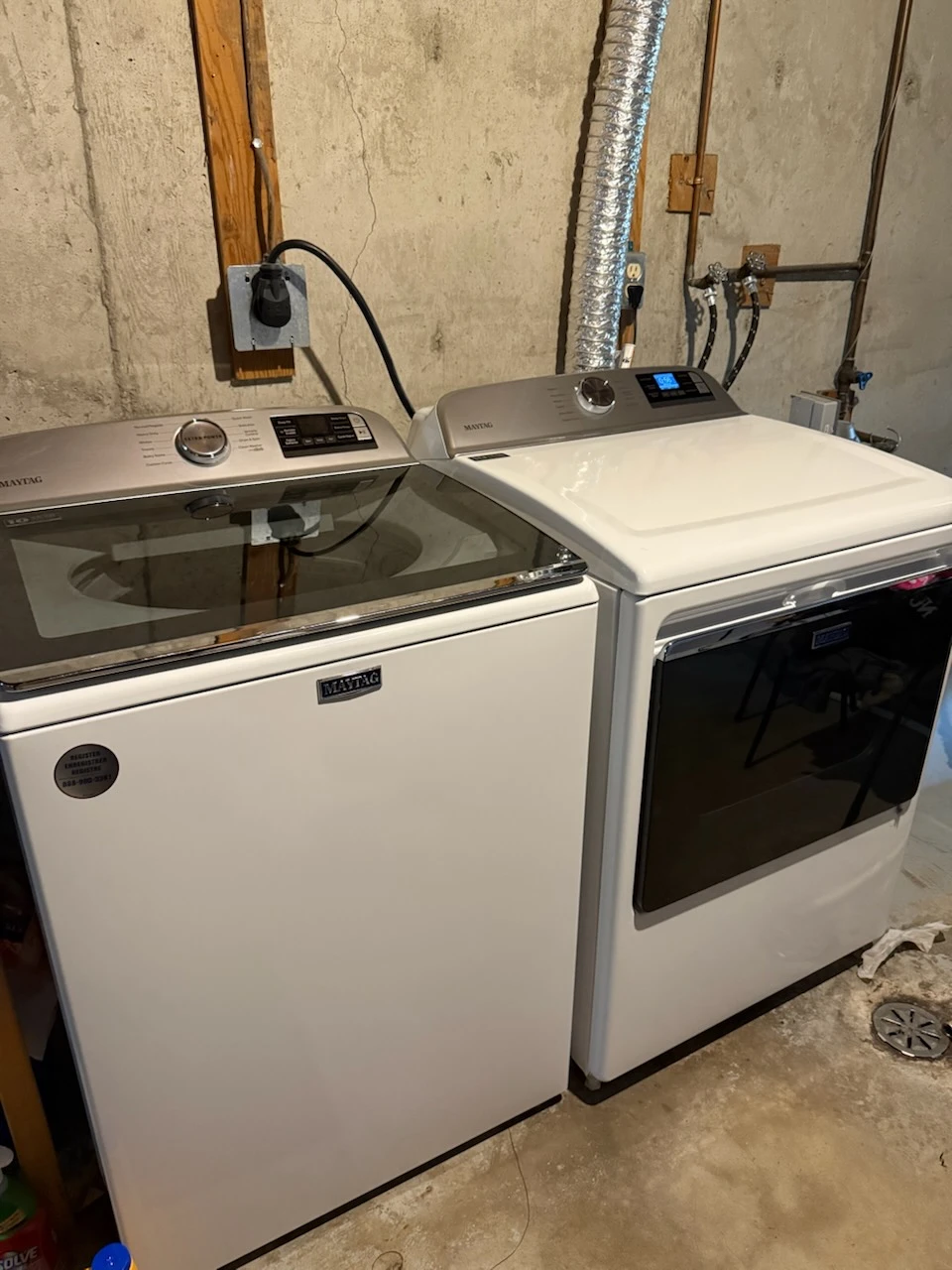 Maytag Washing Machine and Dryer Set