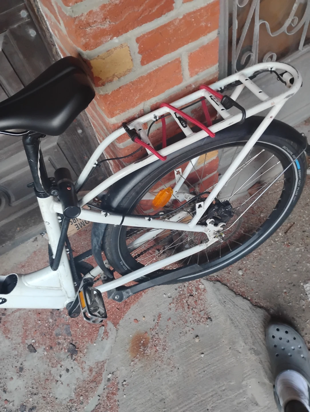 White Zoom Electric Bike - photo 4