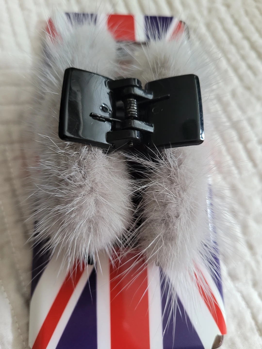 Mink Union Jack Furry Claw Clip - photo 2
