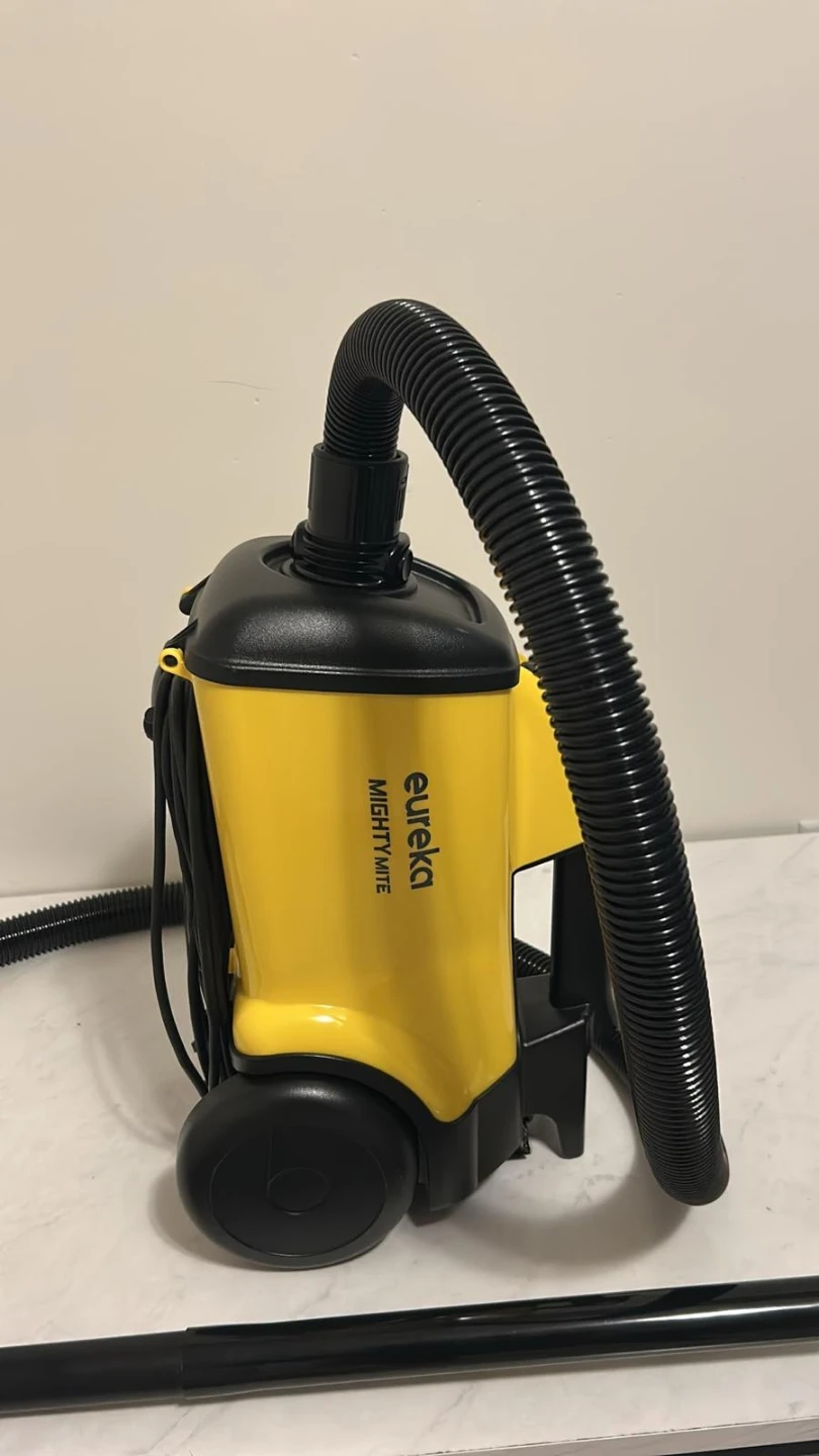 Eureka Mighty Mite Canister Vacuum Cleaner w/ 12 filter bags - photo 3