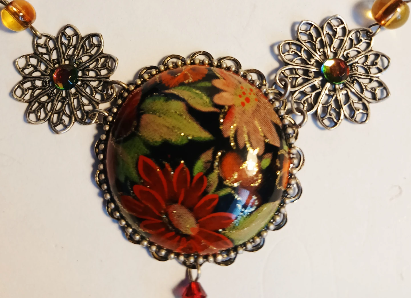 Floral Pendant Necklace and Earrings Set - photo 3
