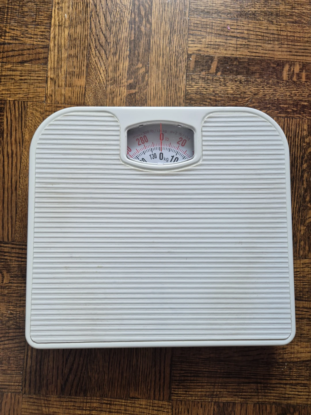 White Mechanical Bathroom Scale