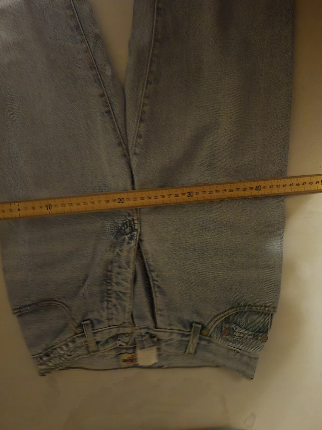 Light Wash Guess Jeans size 28 - photo 3