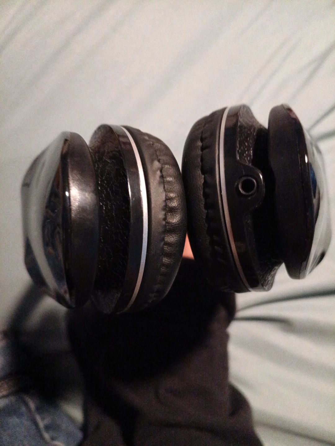 Black wired Over-Ear Headphones - photo 4