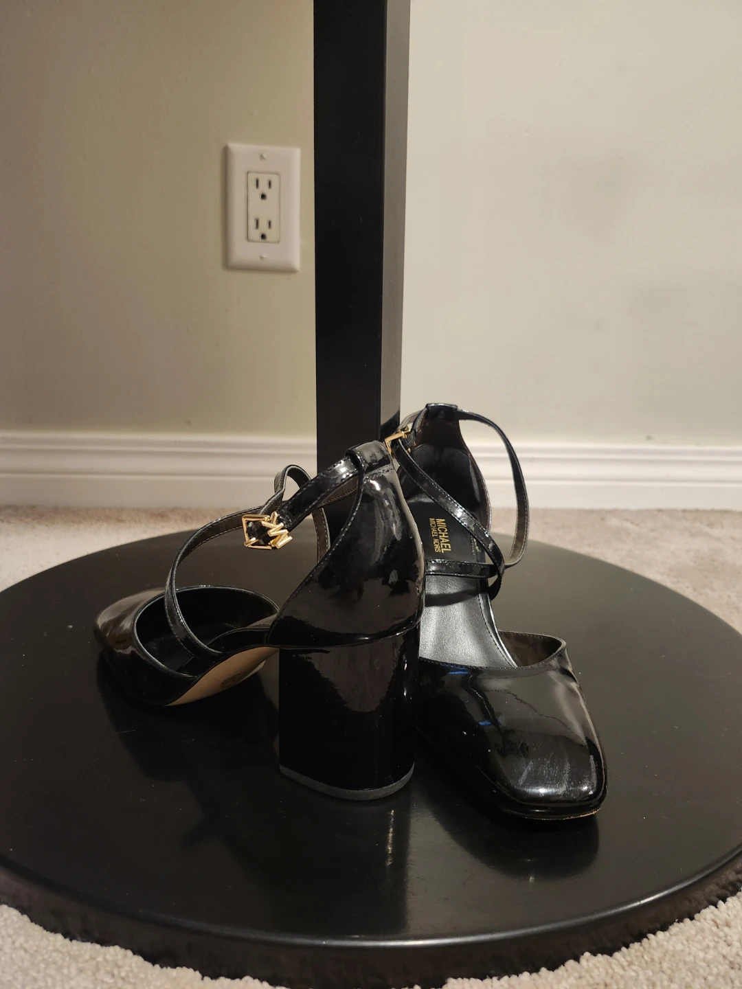 Michael Kors Luxury Shoes – Gently Worn