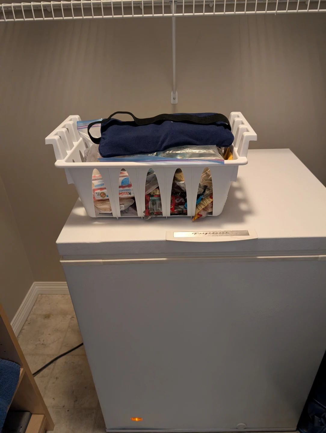 Frigidaire 5.0 cu. ft. Chest Freezer - photo 5