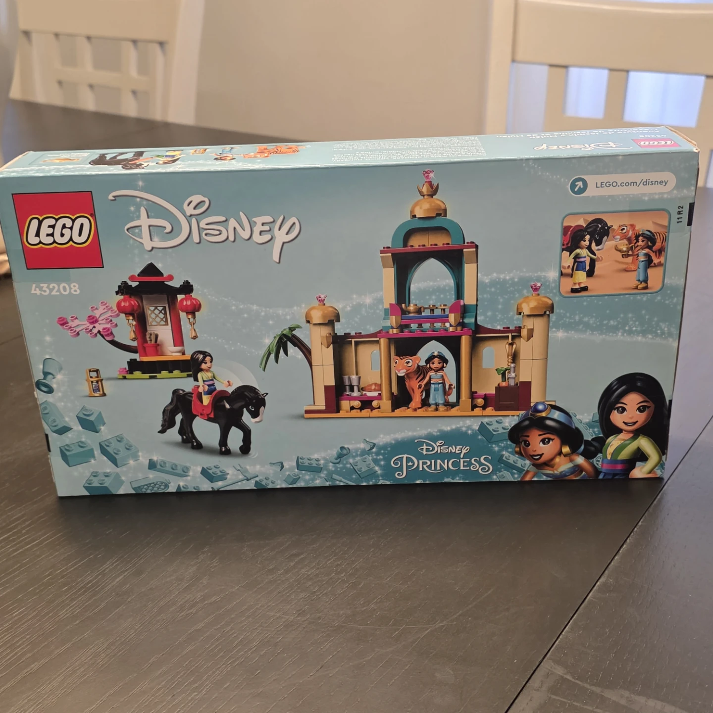 LEGO Disney Princess Jasmine and Mulan's Adventure 43208 - photo 2