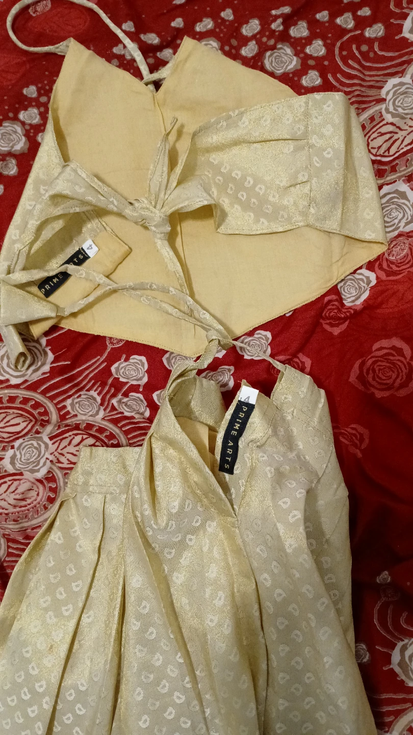 Gold Brocade Skirt and Top Set - photo 2