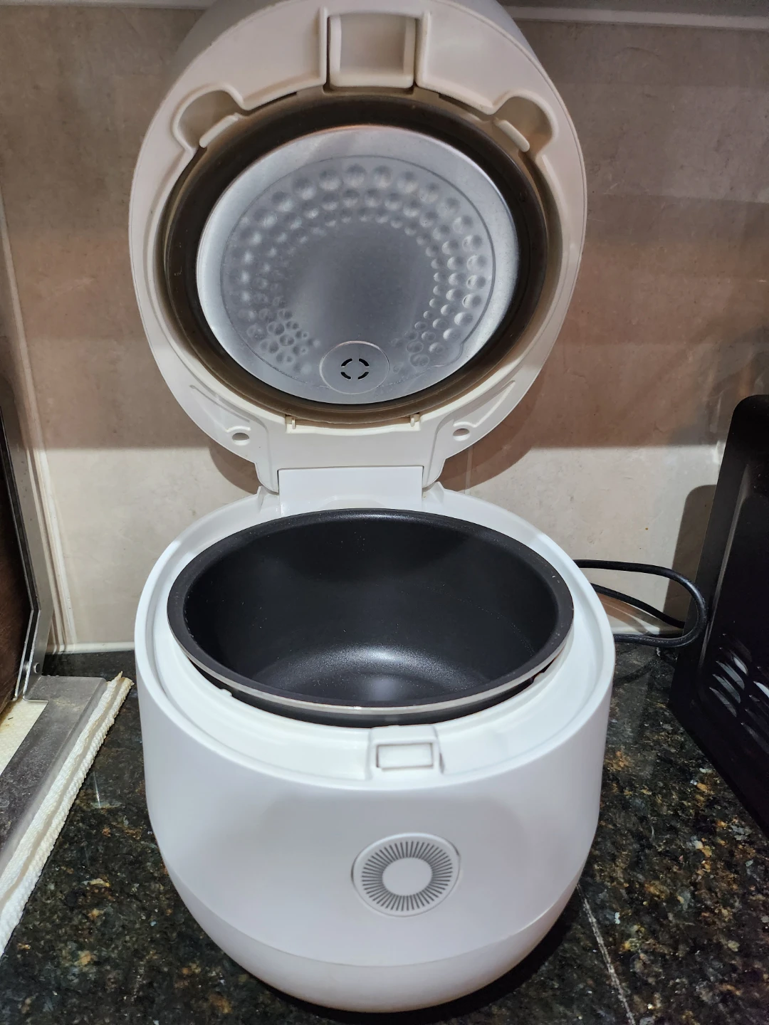 CUCKOO Rice Cooker (6cups) + (NEW) rice paddle