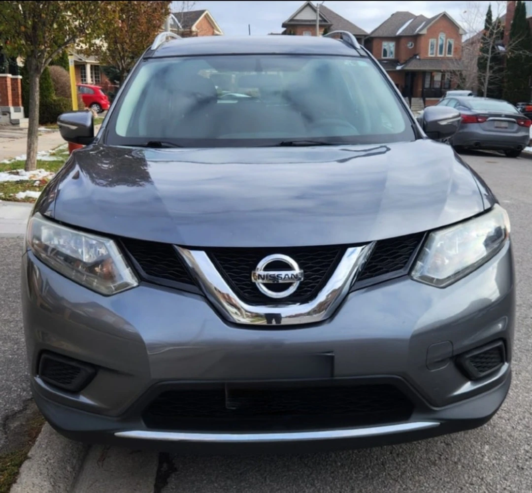 Nissan Rogue 2015, very clean and well maintained