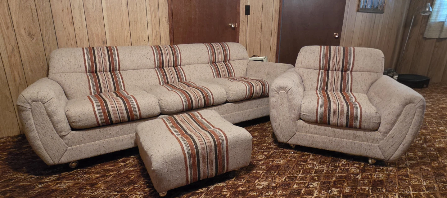 Sofa set