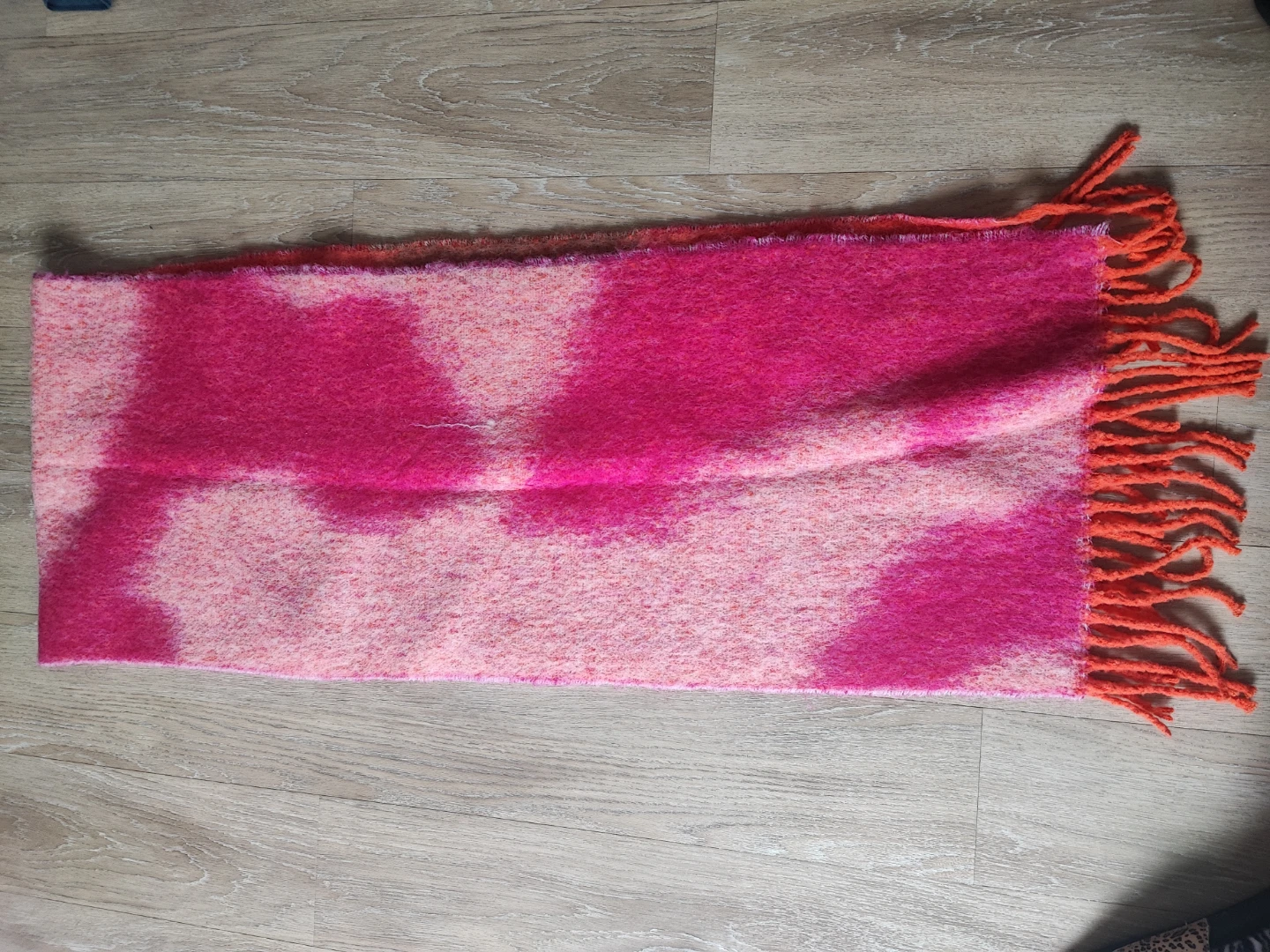 Parfois Pink & Orange Ombre Fringe Scarf - photo 2