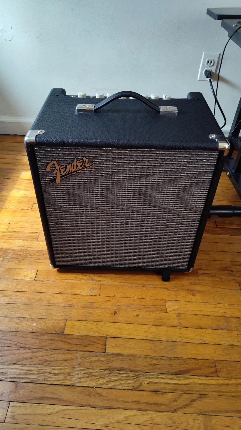 Fender rumble 40 v3