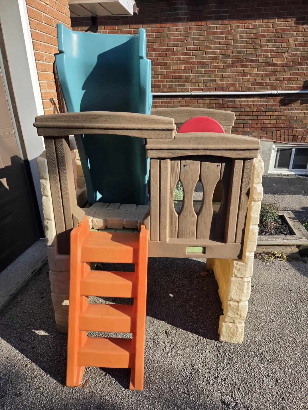 Kids Play Structure with Slide