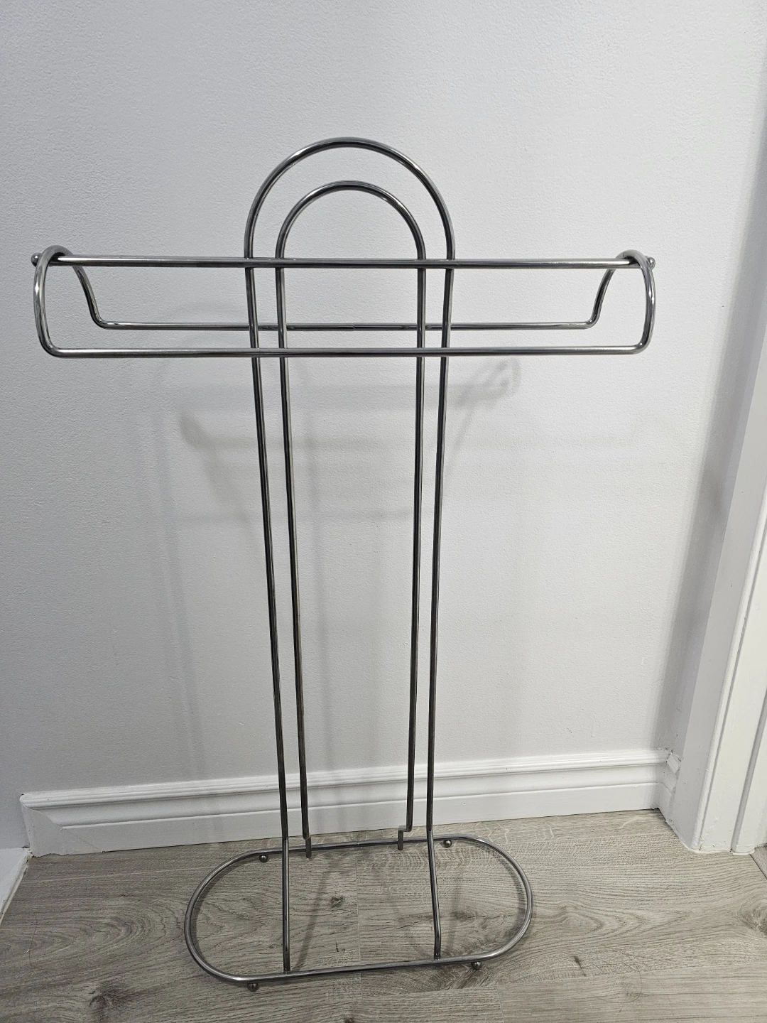 Metal Towel Rack