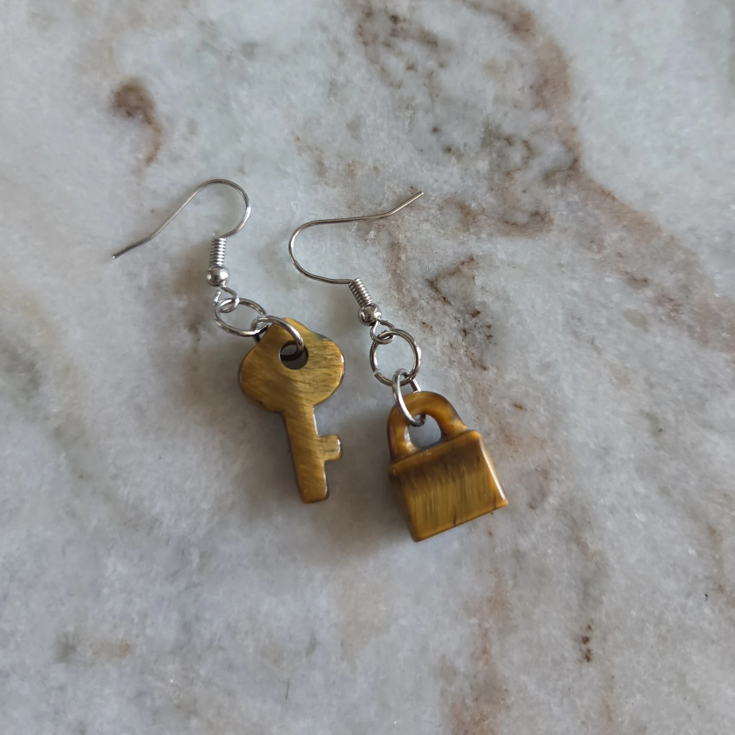 NEW Tiger Eye Lock and Key Dangle Earrings - photo 3