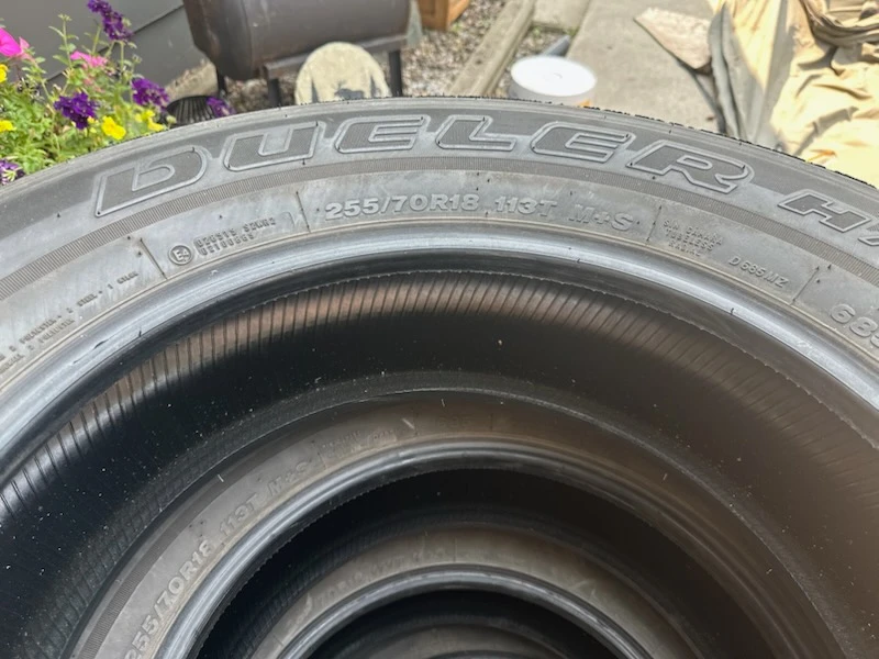 255 70 18 Bridgestone Dueler H/T Tires (Set of 4) - 255/70R18 - photo 3