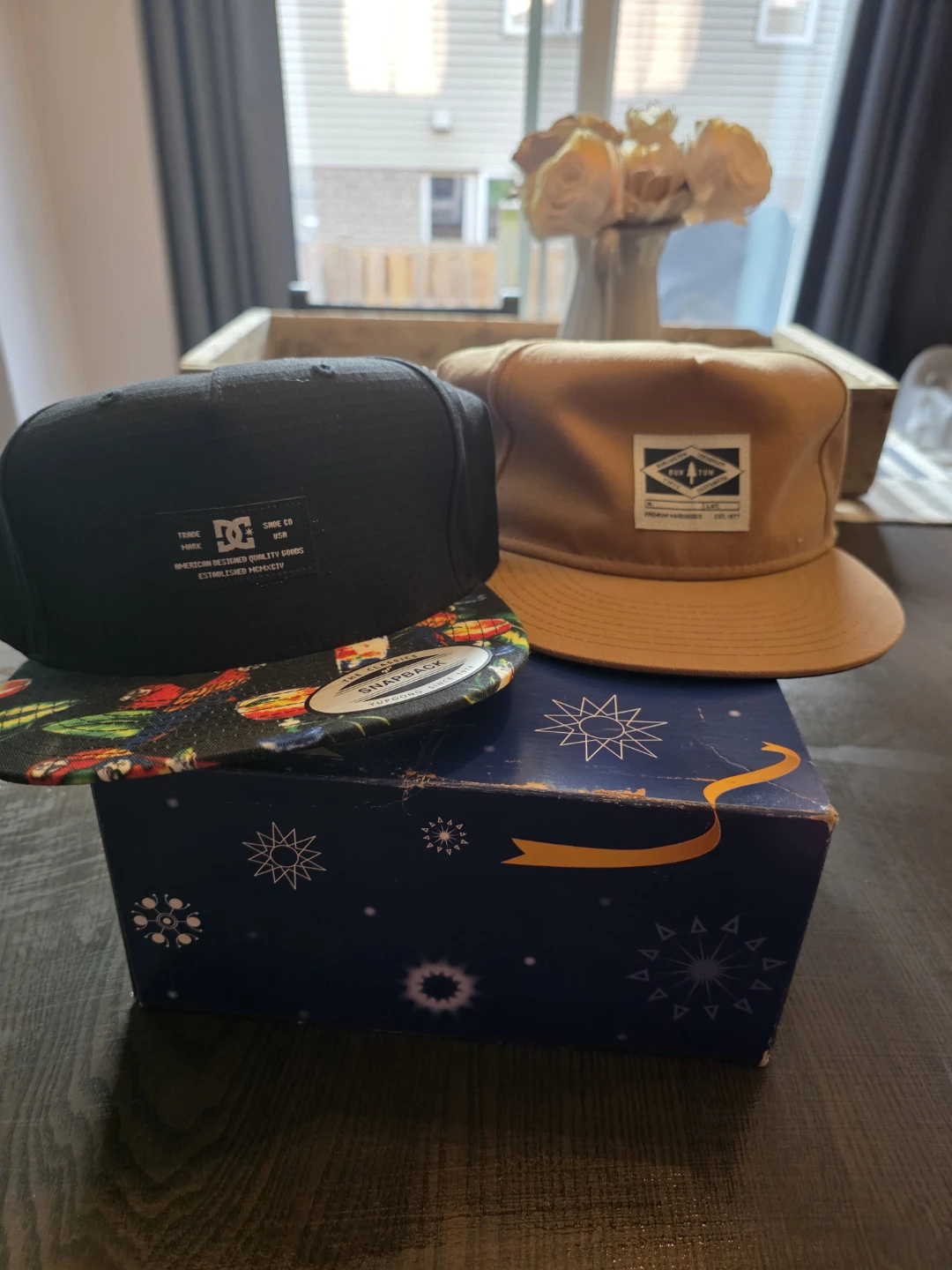 DC and Burton snapback hats set of 2