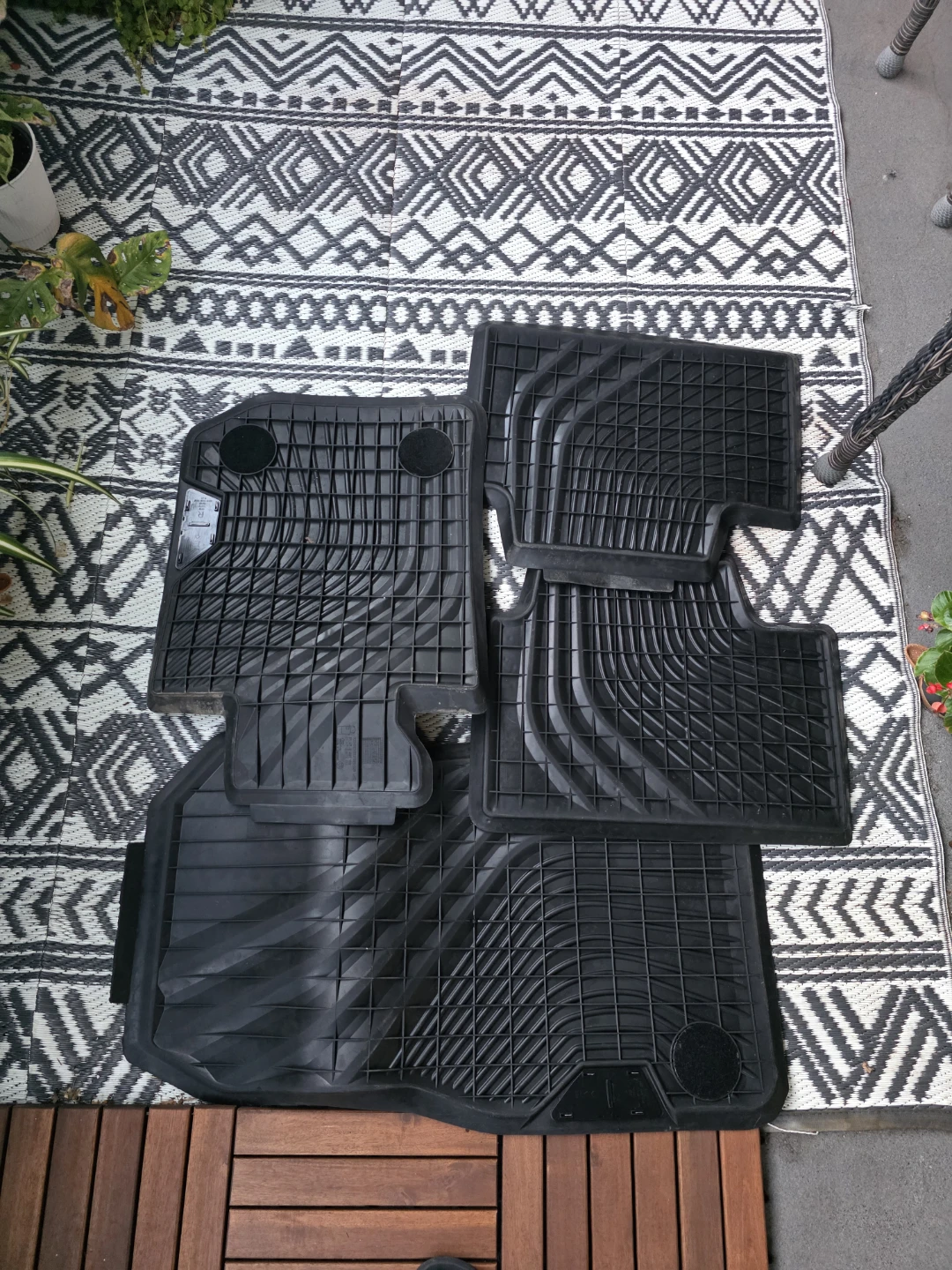 Genuine BMW 3 Series All Weather Rubber Floor Mats Set - photo 2