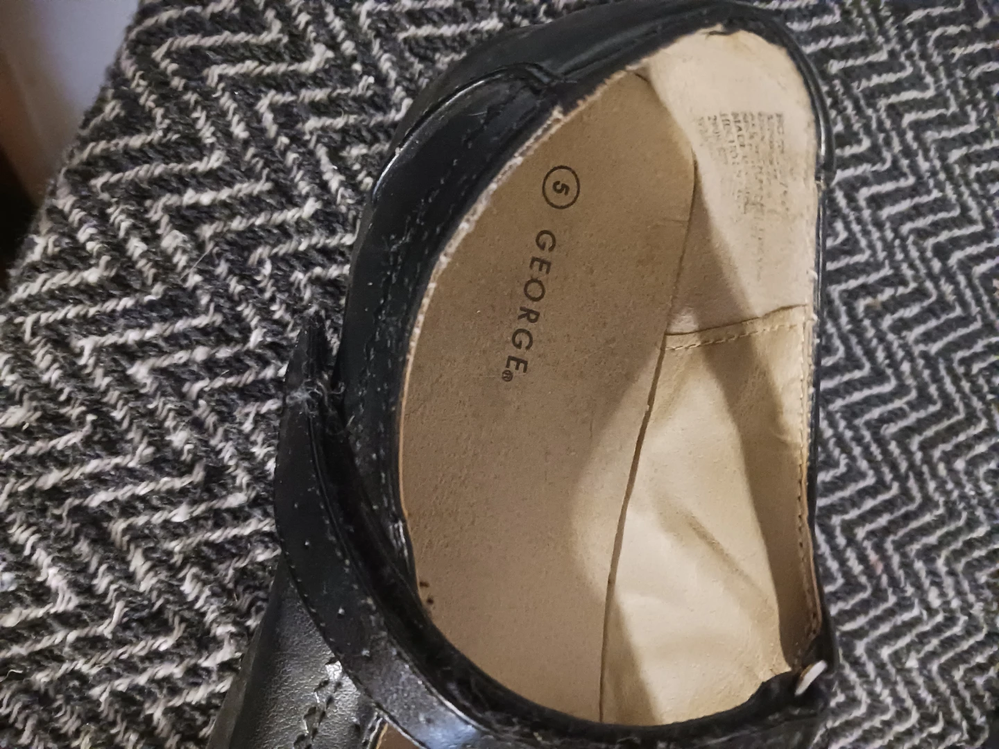 Girl black shoes  FREE!!!!! - photo 2