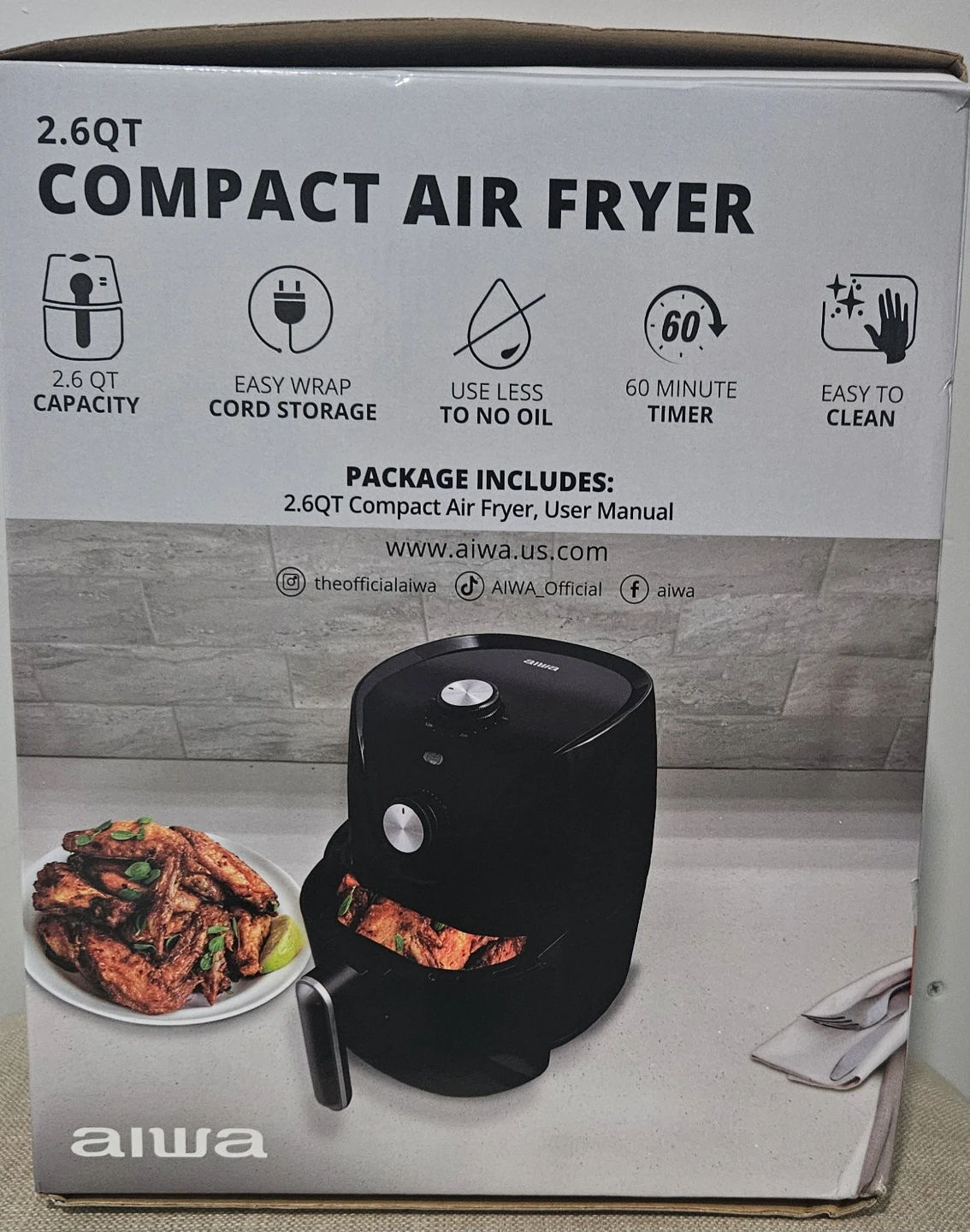 AIWA 2.6QT Compact Air Fryer - photo 2