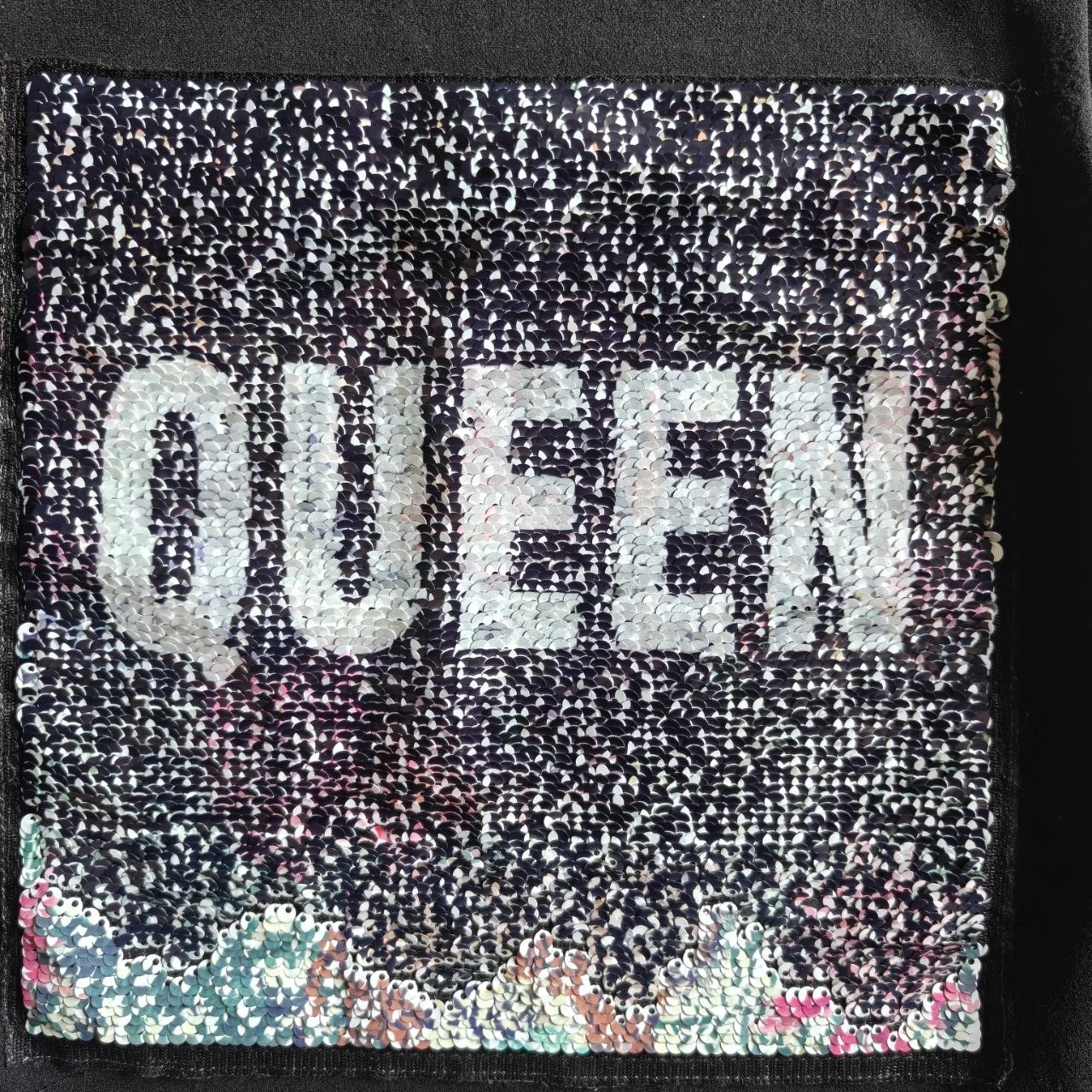 Fashion Nova Women's QUEEN/Tiger Reversible Sequin Top – Size XS - photo 3