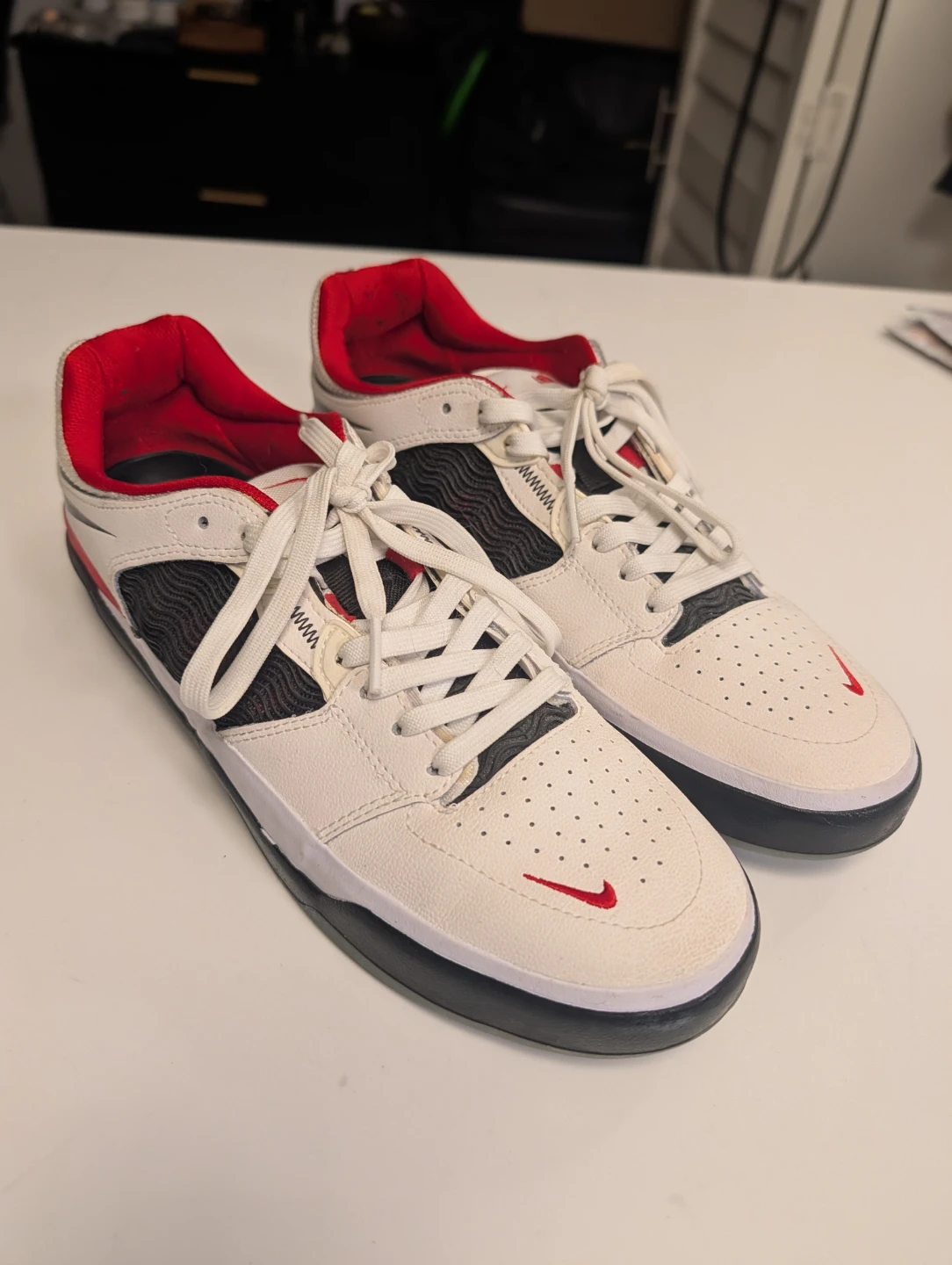 Nike ISHOD Men's Skate Shoes Size 8 - photo 3