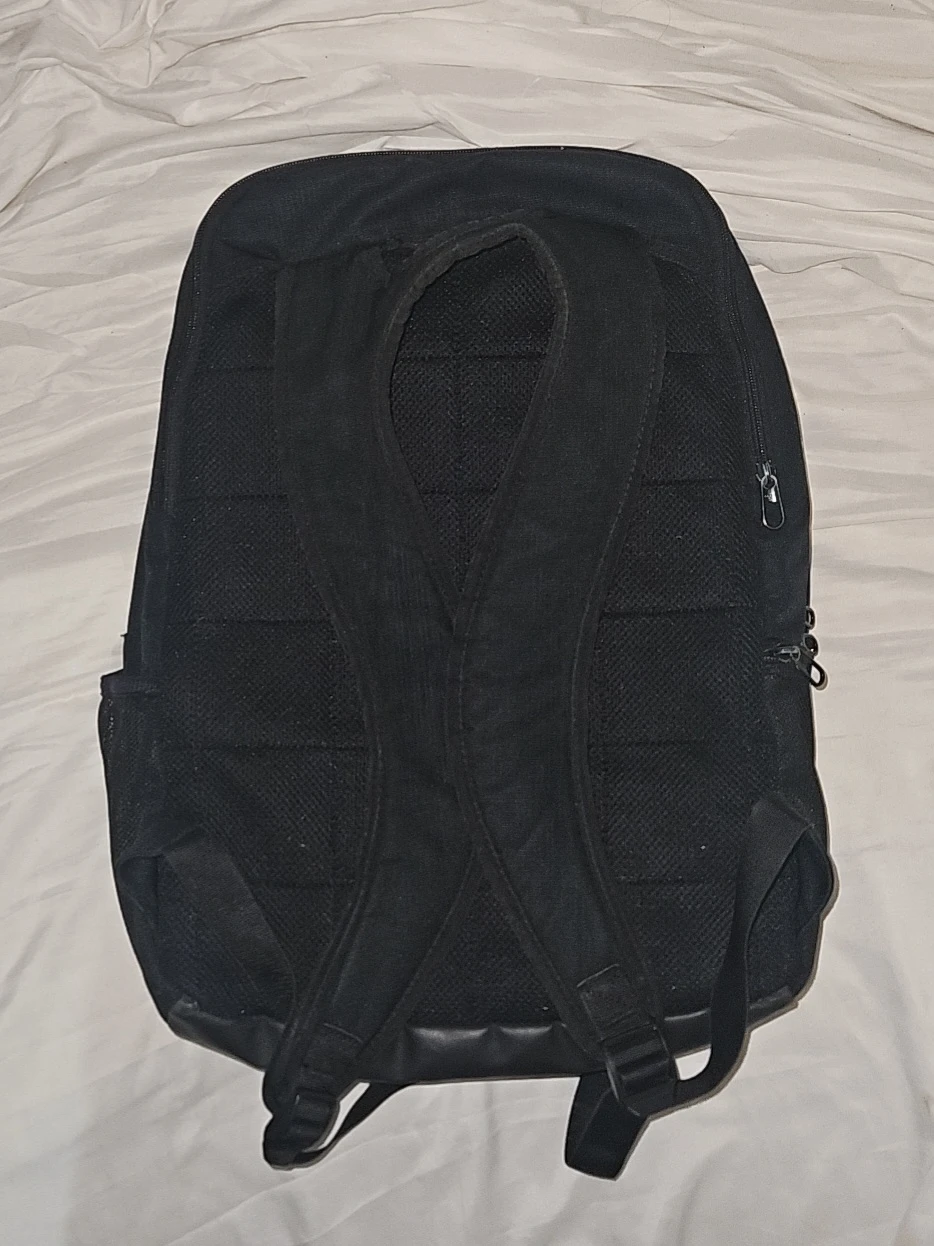 Authentic Black Nike Backpack - photo 2
