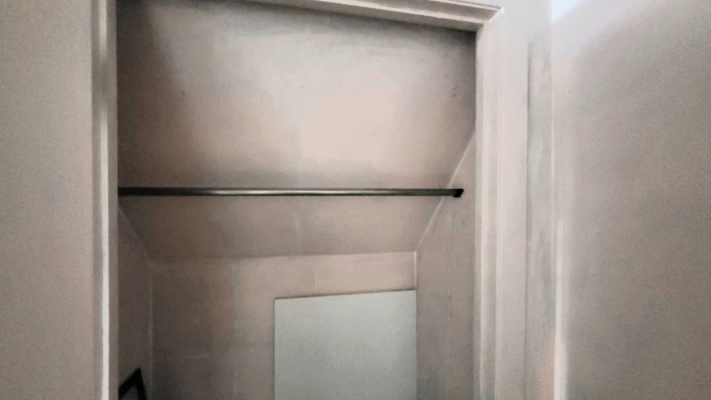550$ Private Rooms for rent Males only - photo 3