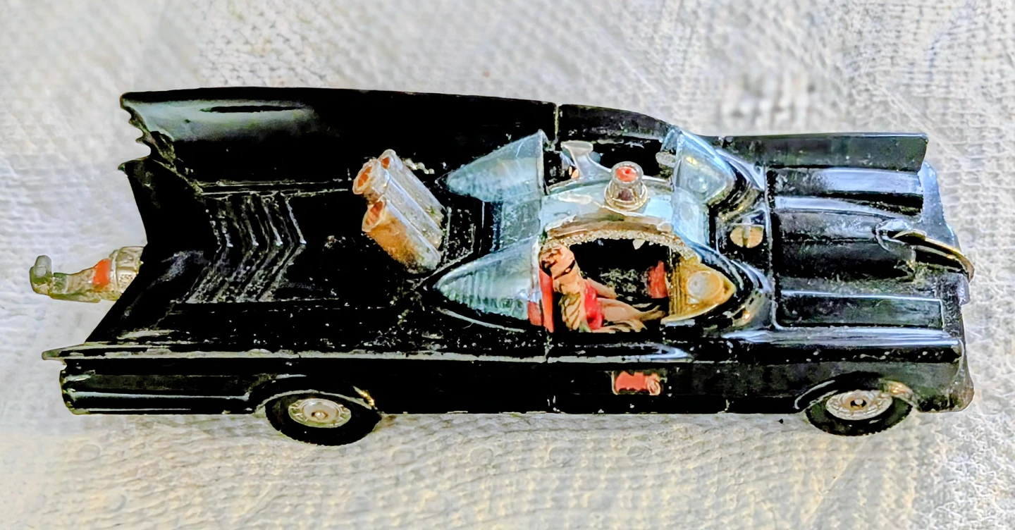 Vintage Corgi Batmobile Die-Cast Car - photo 3