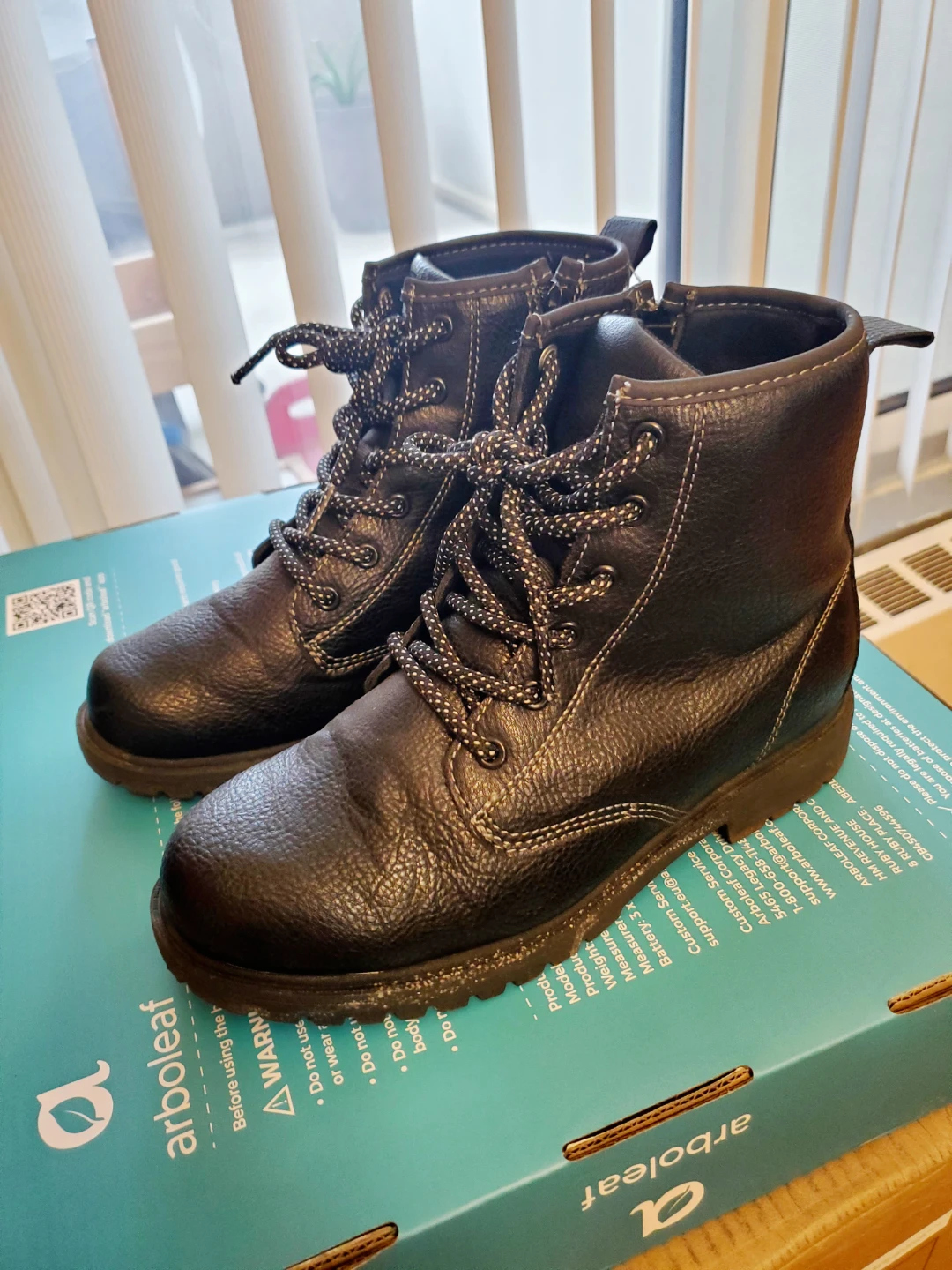 Black Boots for Kids - Size 4 - photo 2
