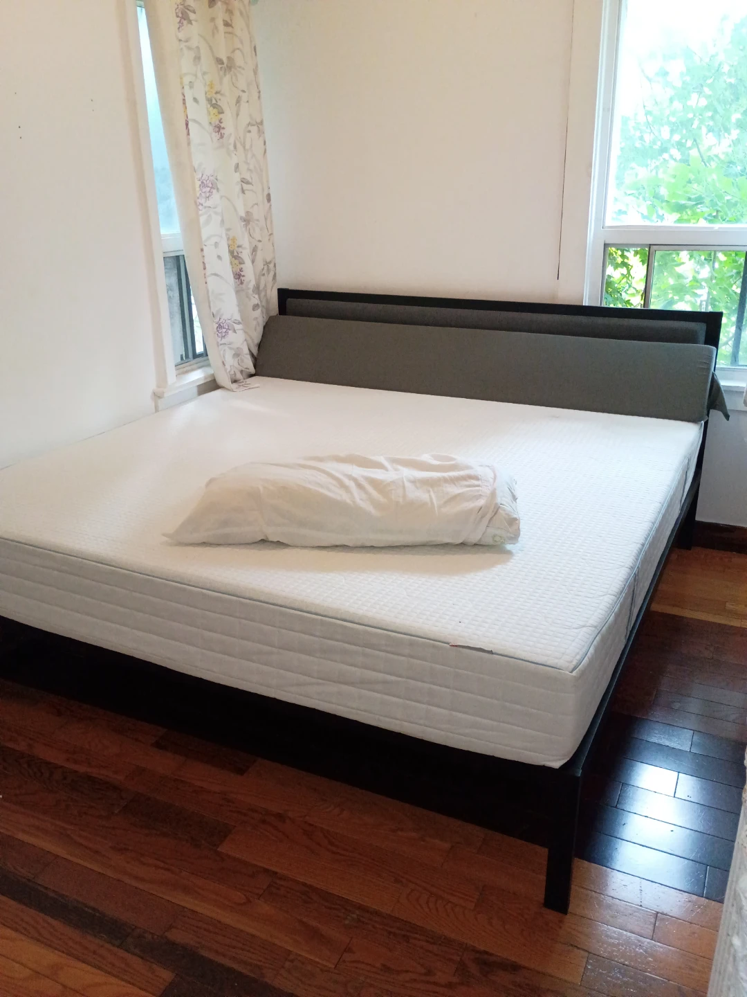 King size bed with headboard