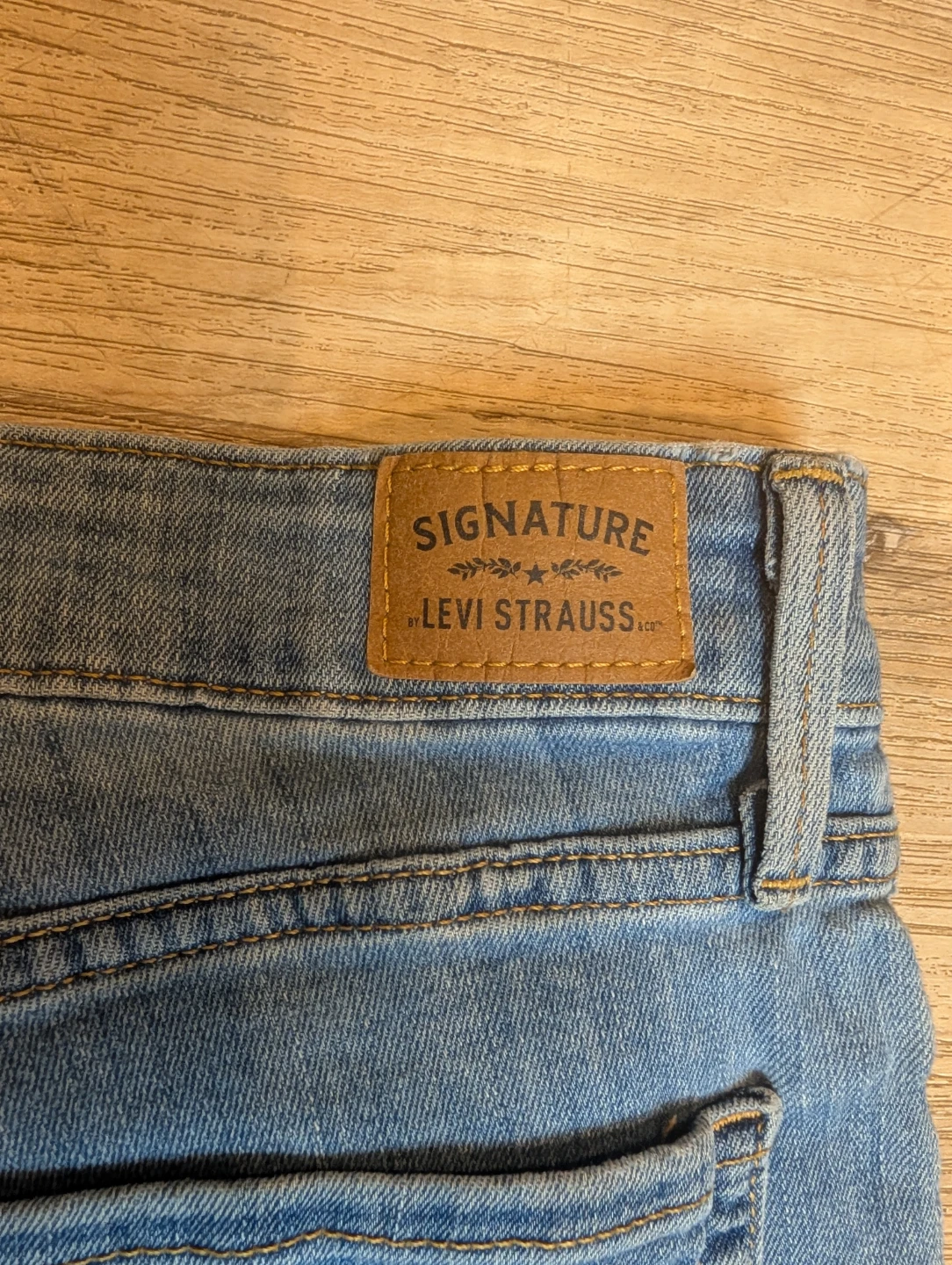 Levi's Signature Jeans for women - photo 2