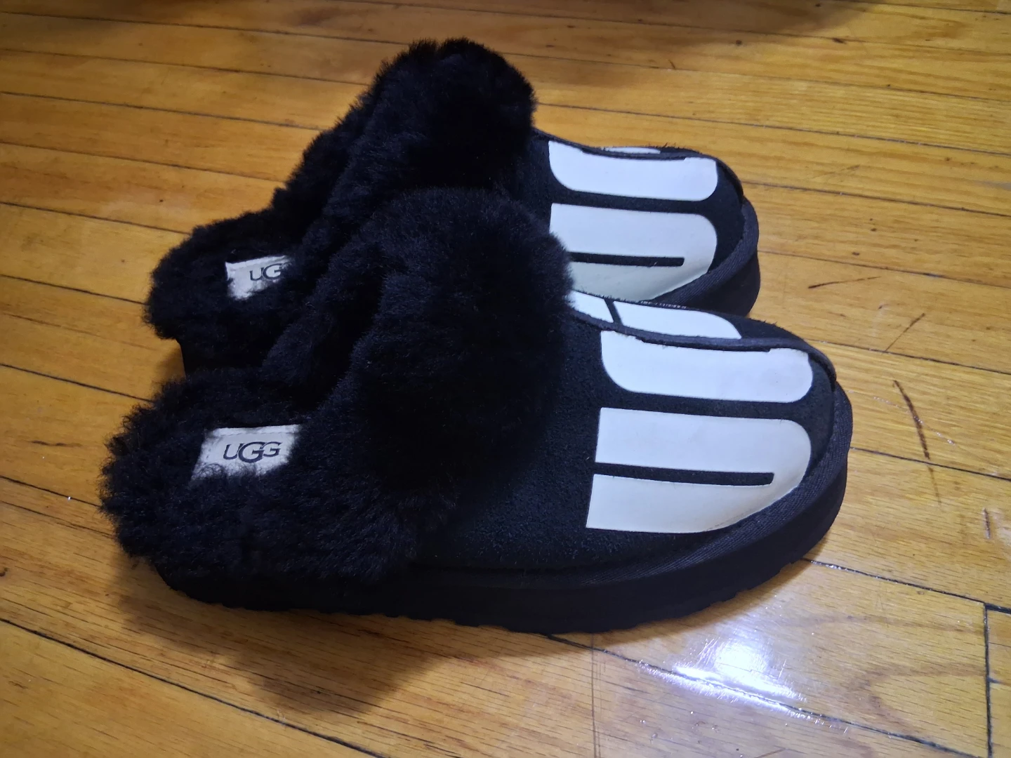 UGG Black Fluffy Slippers