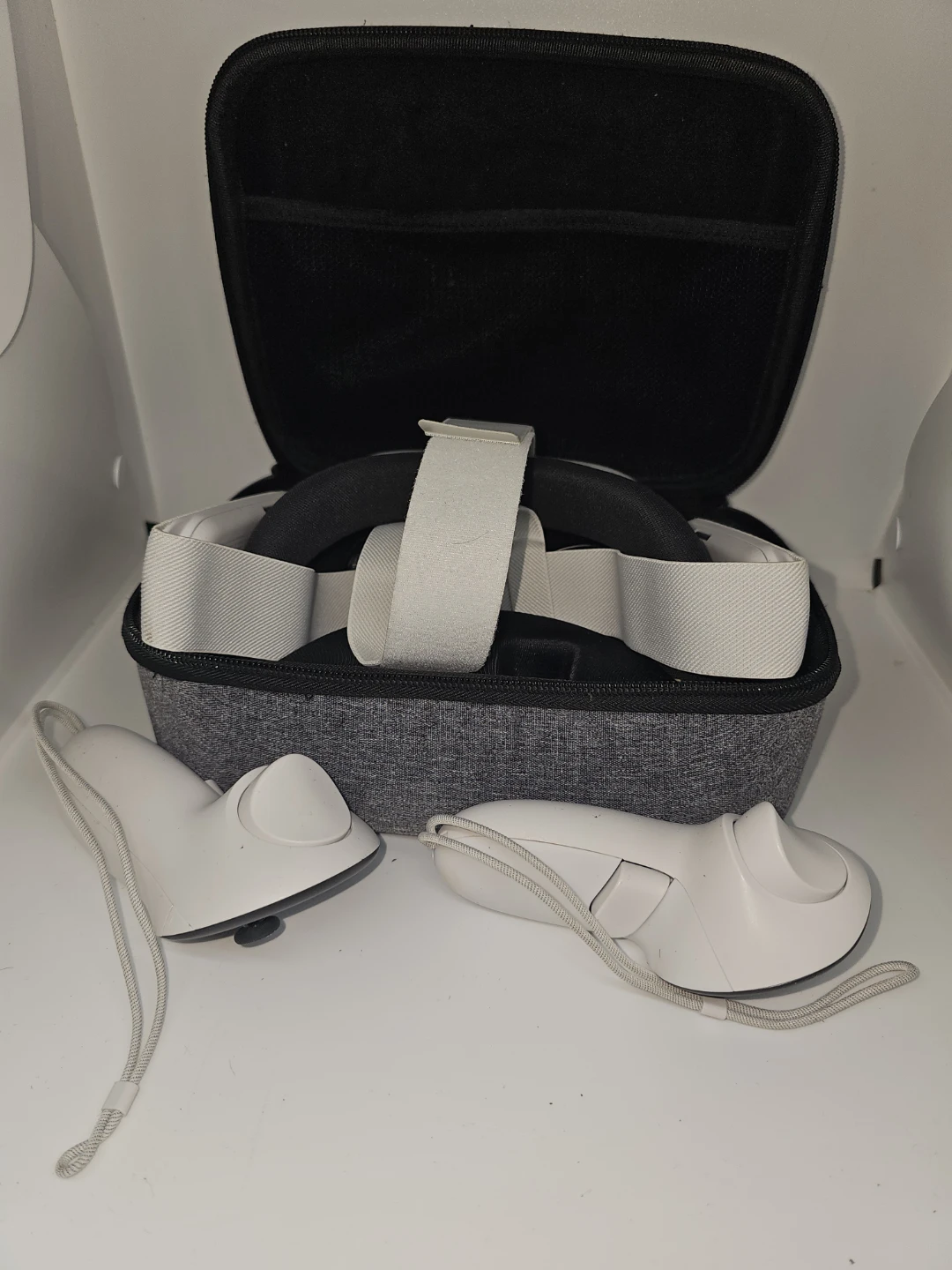 Meta Quest 2 Virtual Reality Headset with Controllers