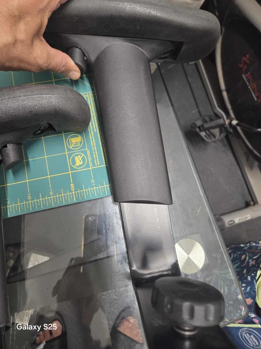 Pair of Black Adjustable Armrests - photo 5
