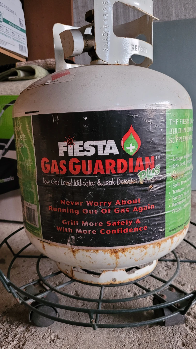 Fiesta Gas Guardian Plus Propane Tank with Indicator
