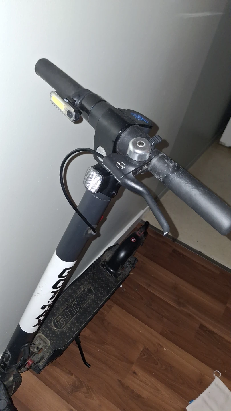 GOTRAX Electric Scooter - photo 2