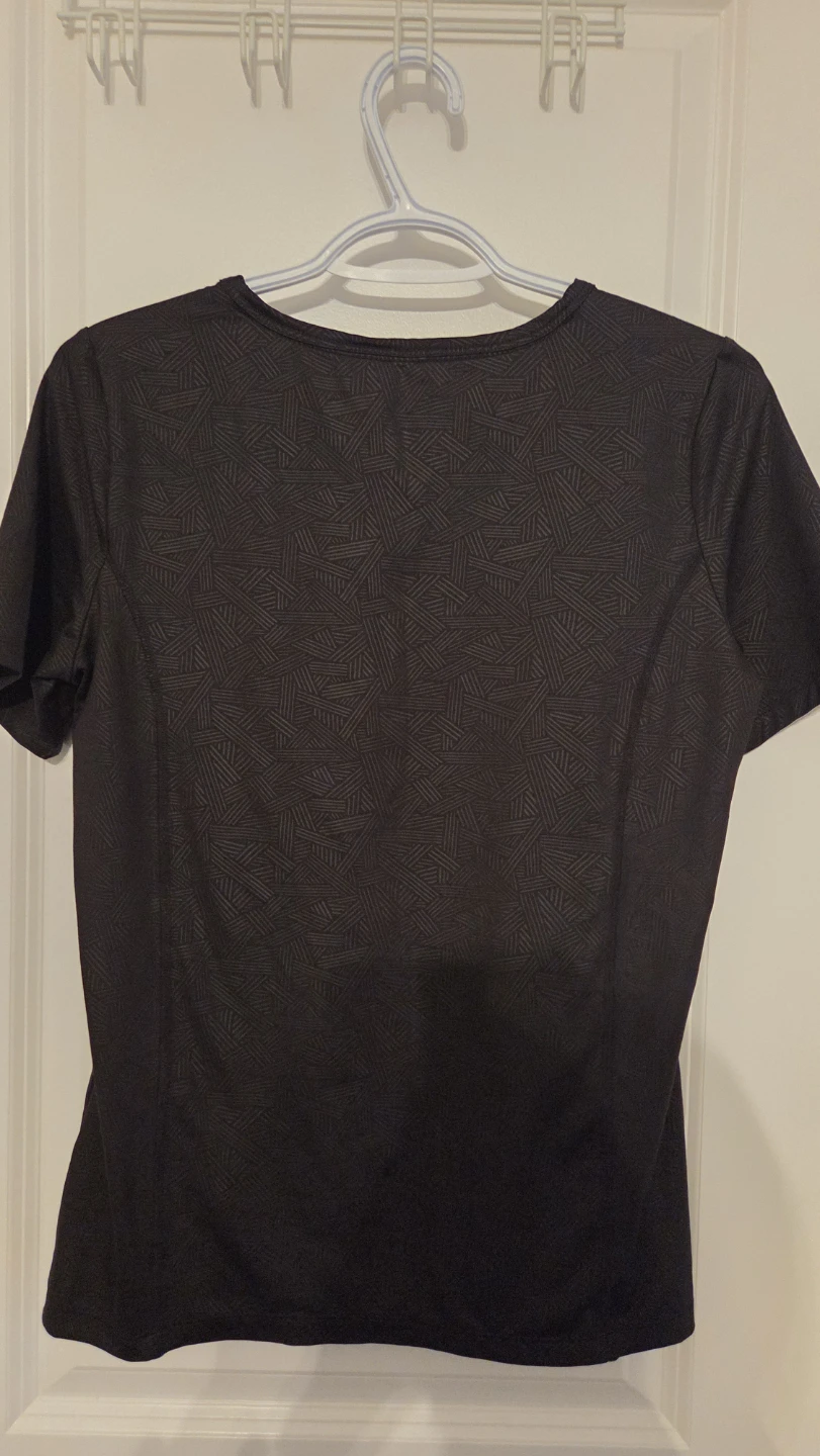 Champion Black T-Shirt - photo 4
