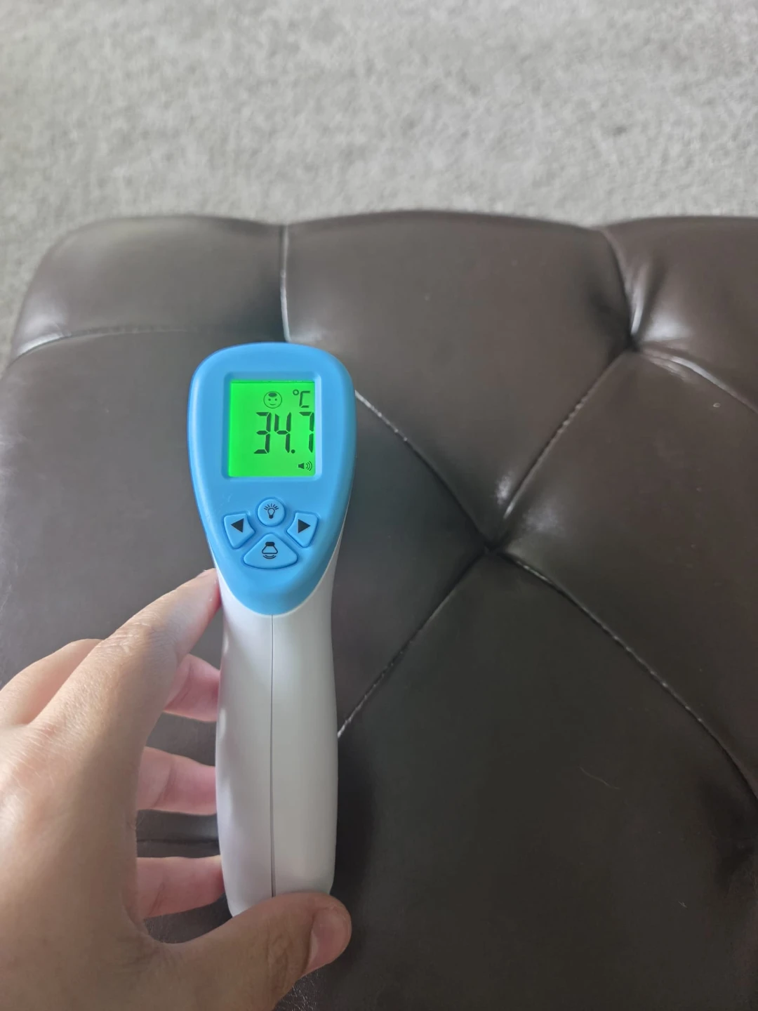 Non-Contact Infrared Thermometer - photo 2