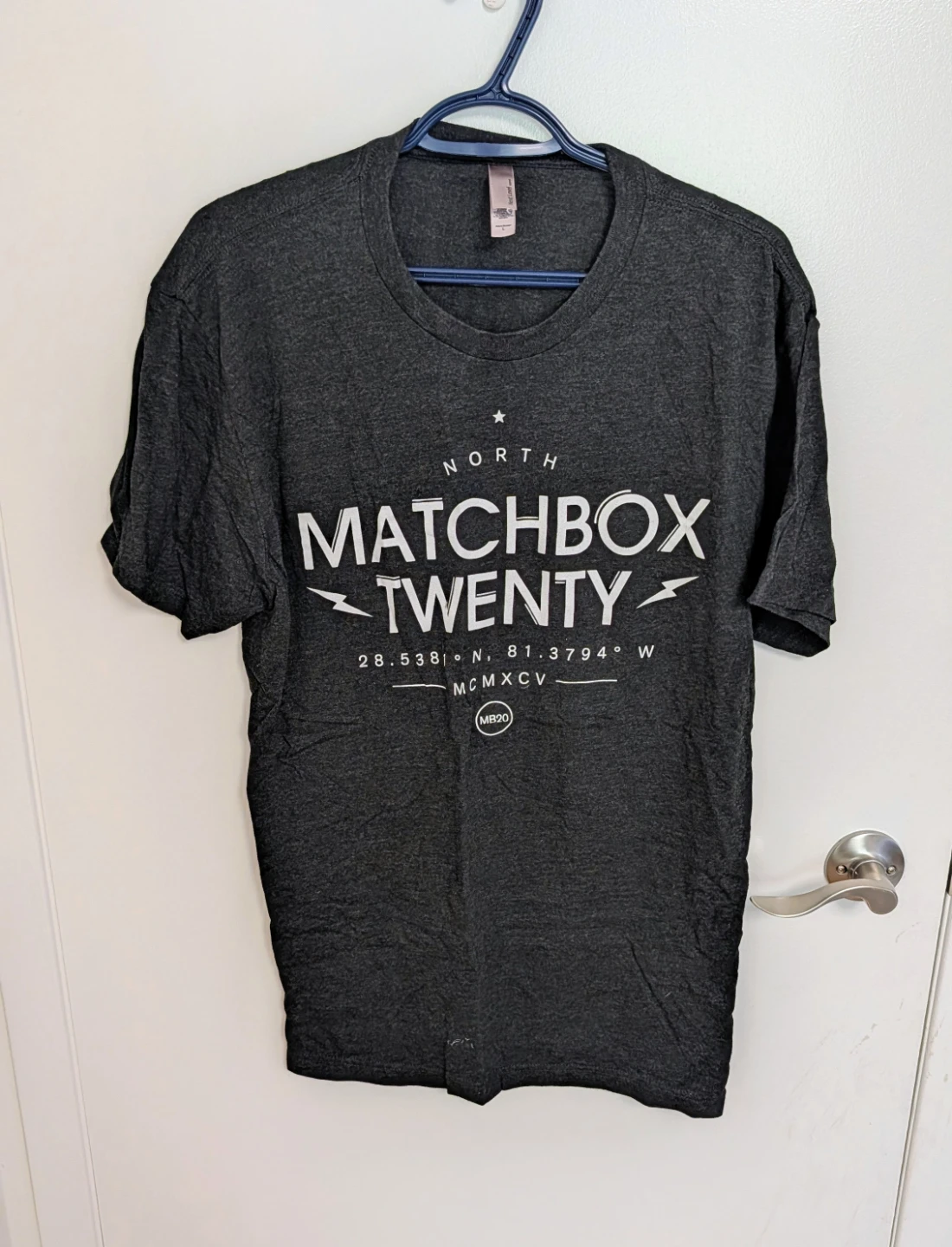 Matchbox Twenty T-Shirt - Men's Large