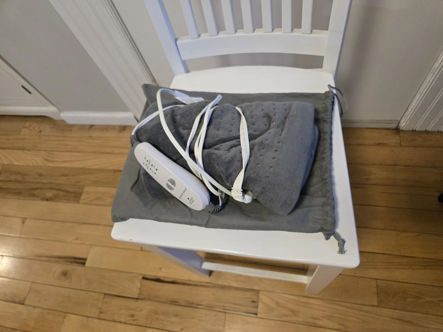Sharper Image Electric Heating Pad - photo 3