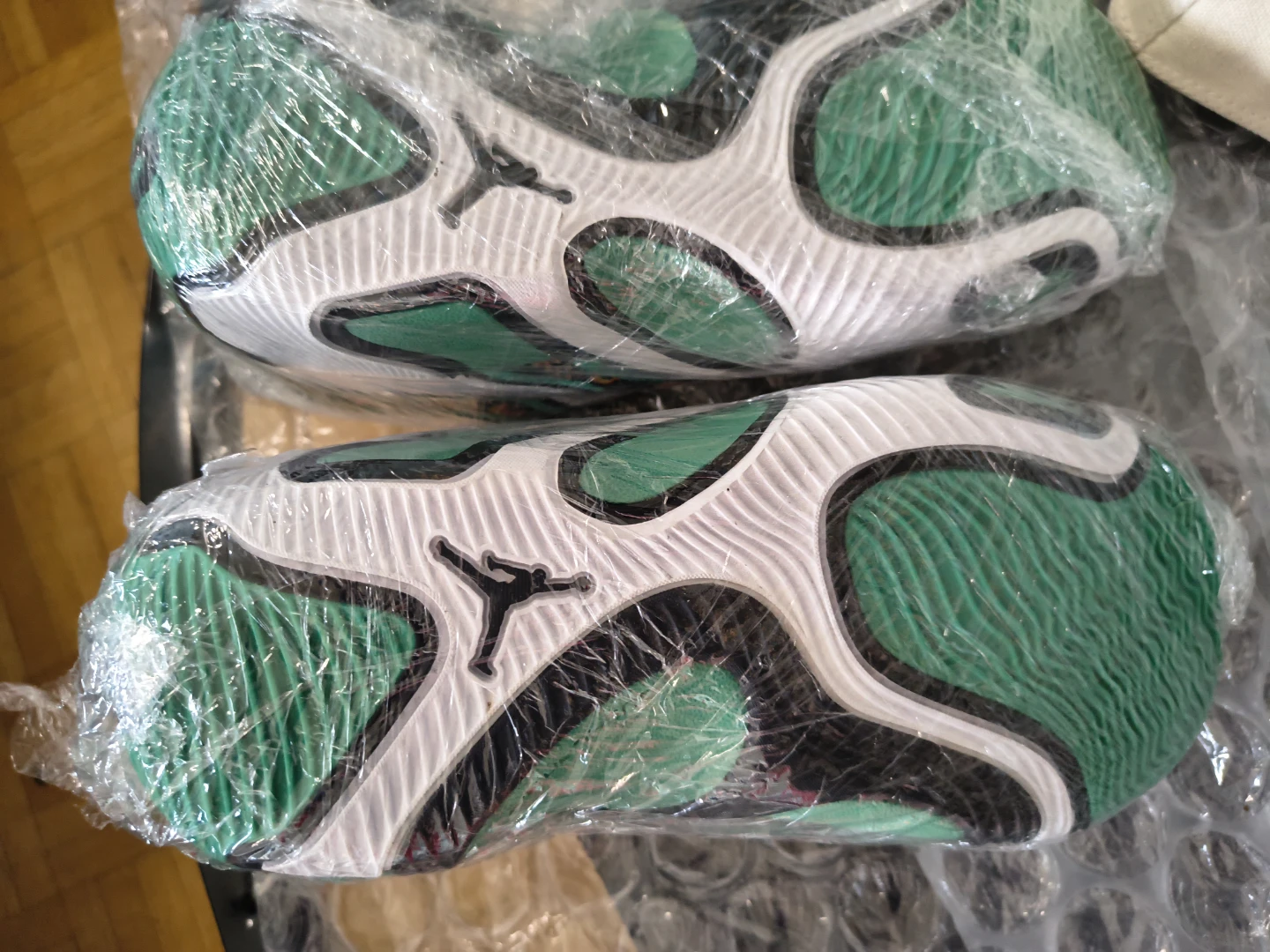 Jordan Kids Sneakers - photo 2