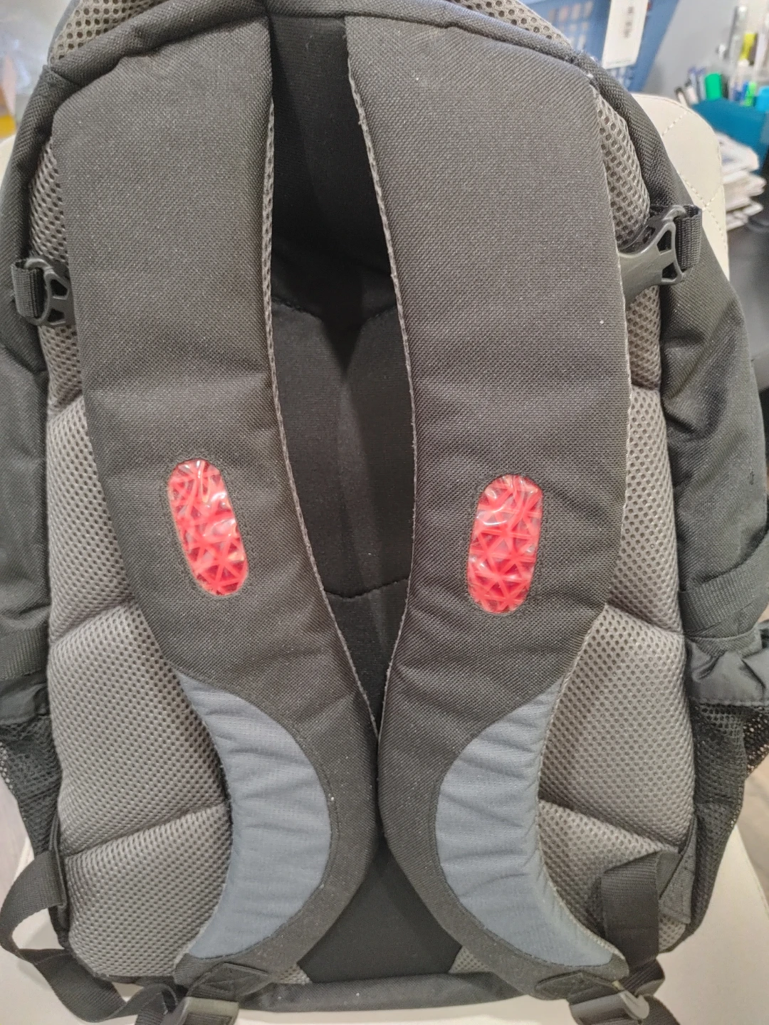 🧡HEYS LARGE GRAY BACKPACK VERY GOOD CONDITION - photo 2