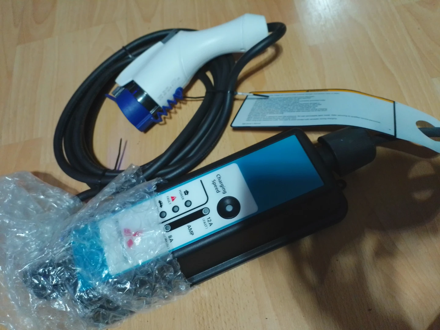 Mitsubishi Outlander PHEV EV Charger J1772