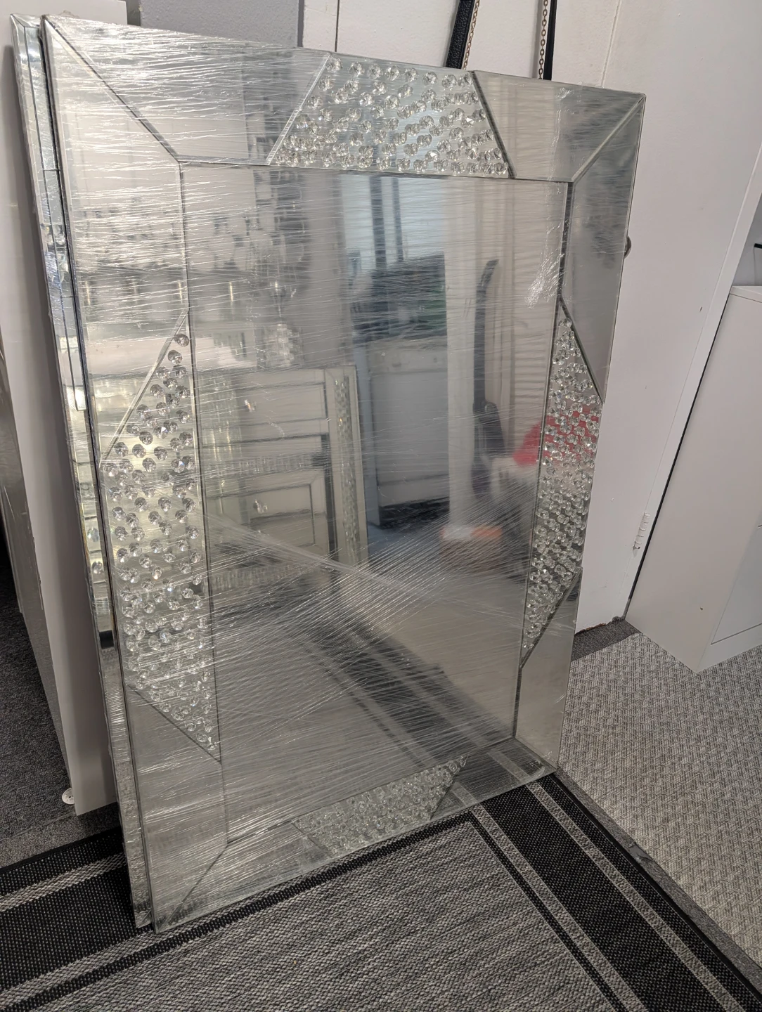 Decorative Wall Mirror with Crystal Accents - photo 4