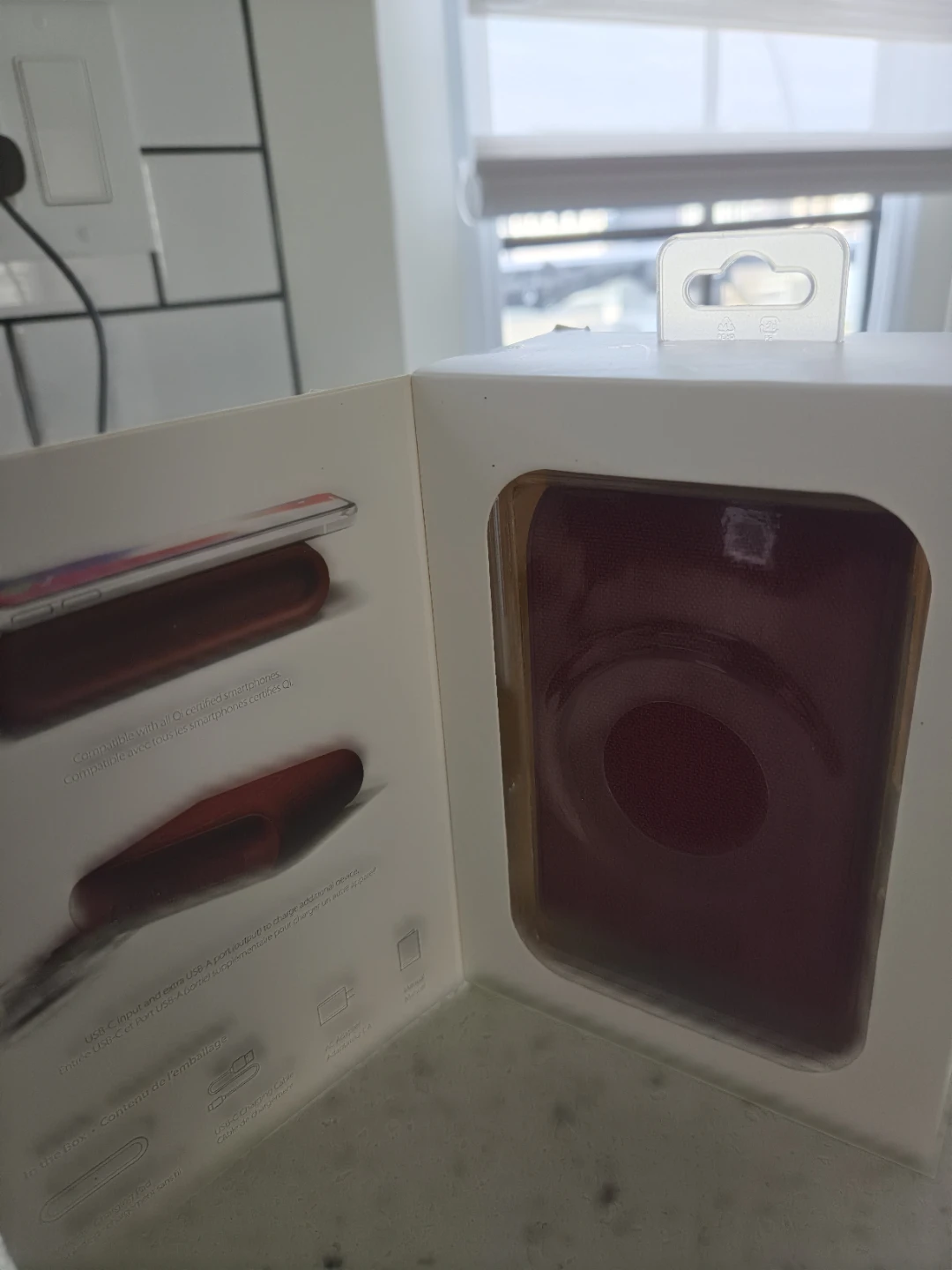iOttie iON Wireless Plus Fast Charging Pad Red - photo 2
