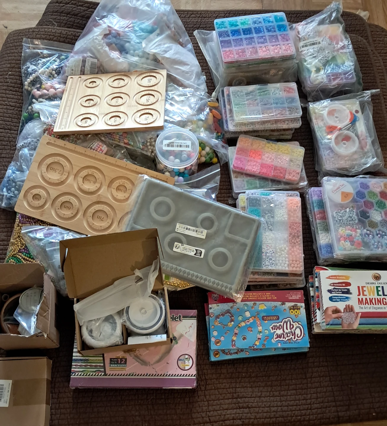 Jewelry Making Kits and Supplies