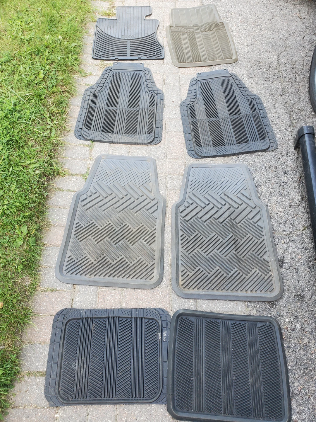 Car Floor Mats Set - photo 3