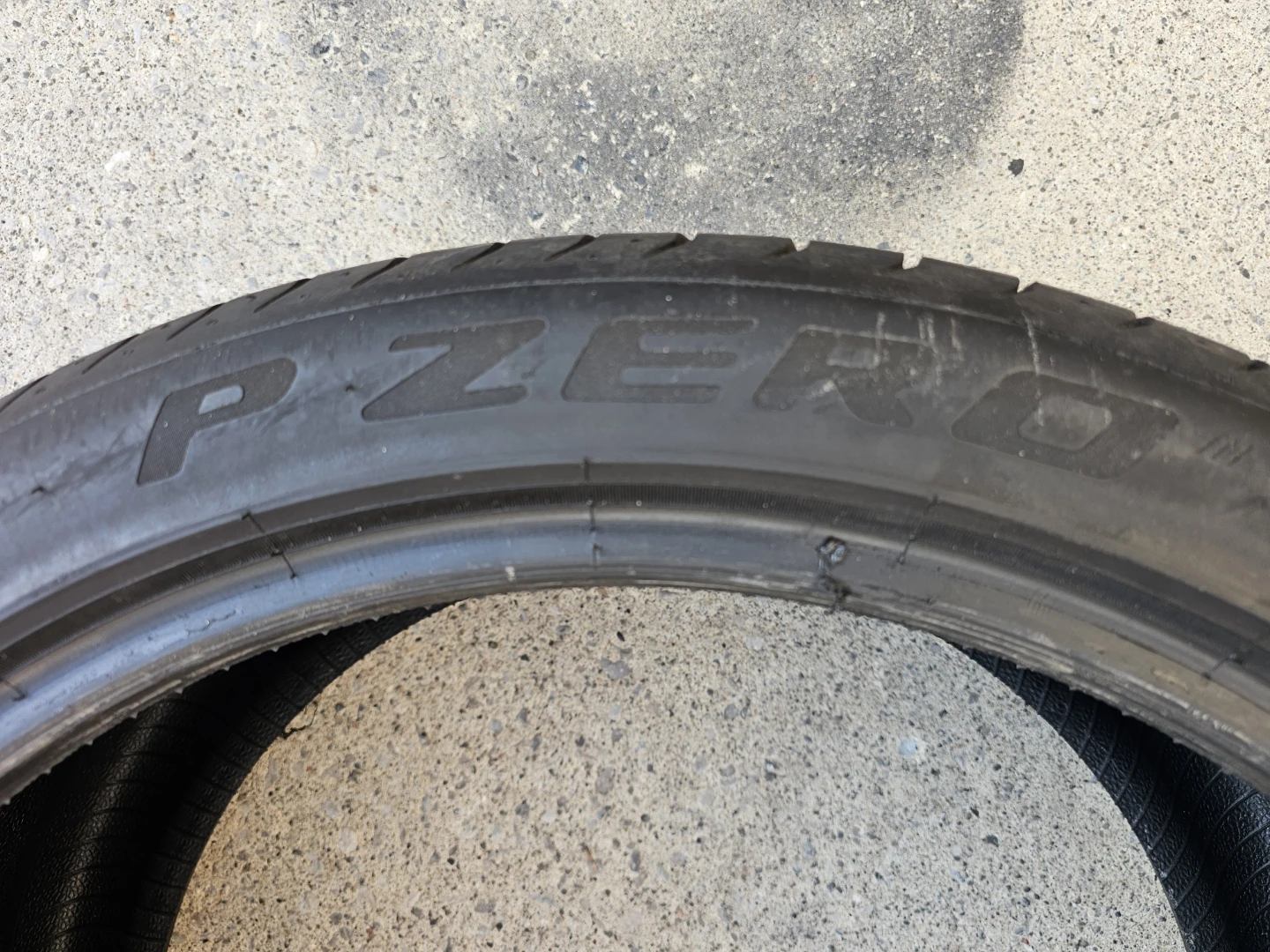 295/35 R21 PIRELLI P ZERO SUMMER TIRES - photo 4